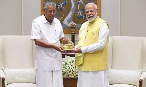 கேரள முதல் மந்திரி பினராயி விஜயன் பிரதமர் மோடியுடன் சந்திப்பு