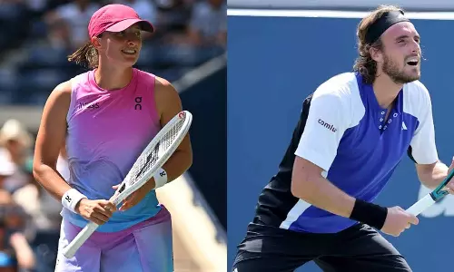 அமெரிக்க ஓபன்: ஸ்வியாடெக் 2-வது சுற்றுக்கு தகுதி- சிட்சிபாஸ் அதிர்ச்சி தோல்வி