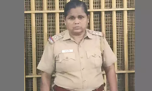 தம்பதியிடம் நகை அபகரிப்பு- திருமங்கலம் போலீஸ் இன்ஸ்பெக்டர் அதிரடி கைது