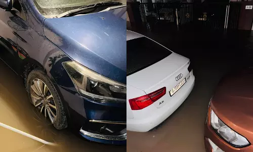 மழை வெள்ளத்தில் மூழ்கிய ஆடி கார்: இனி வாழ்வதற்கு எதுவுமில்லை... கவலை தெரிவித்த குஜராத் நபர்