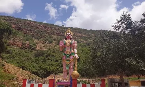 ஸ்ரீகாளி தேவியுடன் அருள்பாலிக்கும் ராமகிரி ஸ்ரீகால பைரவர்
