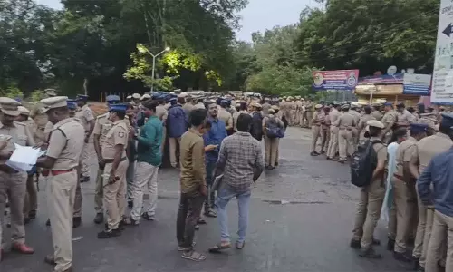 பொத்தேரியில் கஞ்சா வேட்டை - 500க்கு மேற்பட்ட போலீசார் அதிரடி சோதனை