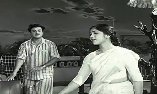 கவியரசரின் கவிநயமும் எம்.எஸ்.வி.யின் இசை நயமும்