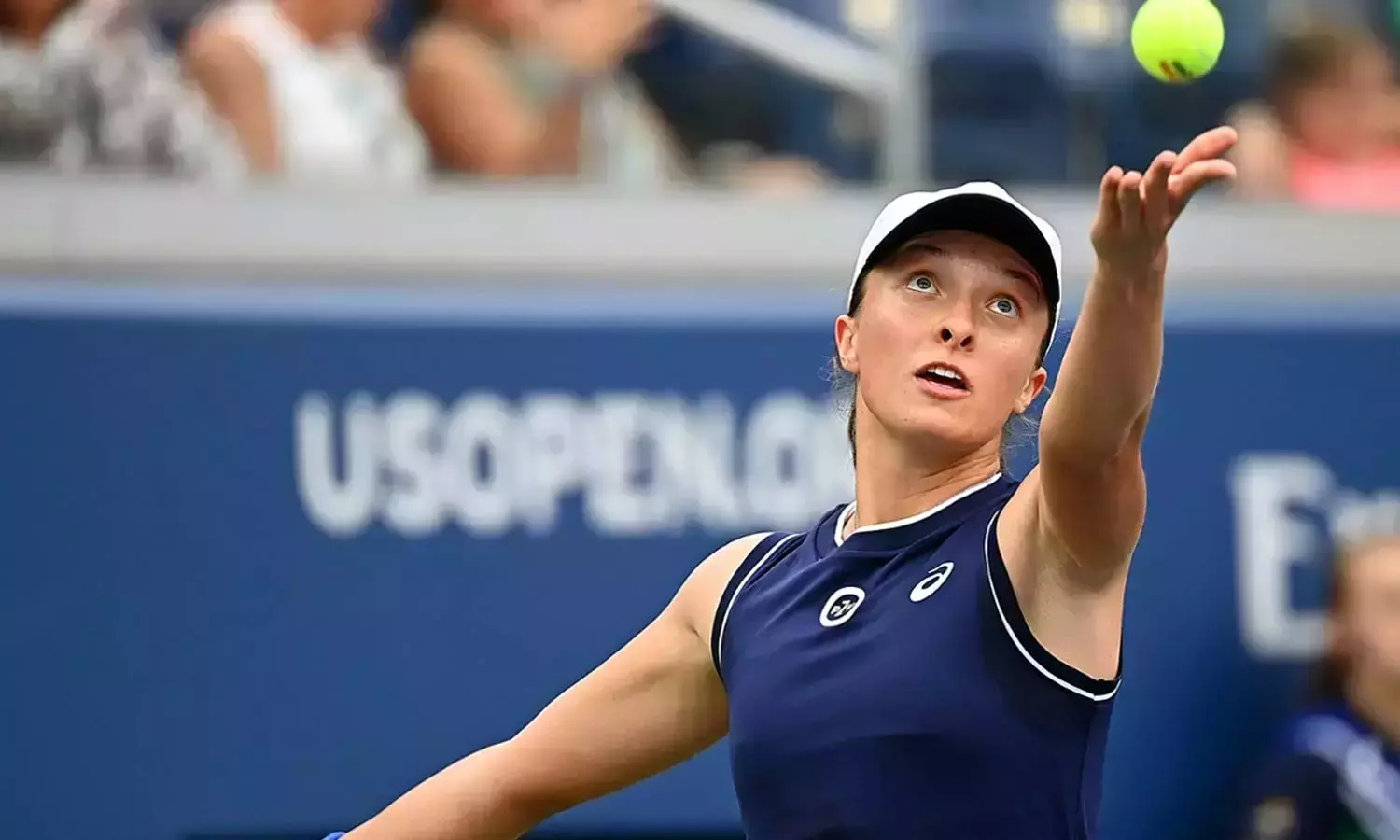 அமெரிக்க ஓபன்: ஸ்வியாடெக், பவுலினி 4வது சுற்றுக்கு முன்னேற்றம்