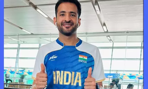 பாரா ஒலிம்பிக் பேட்மிண்டன்: இறுதிப்போட்டிக்கு முன்னேறினார் இந்தியாவின் நிதேஷ்