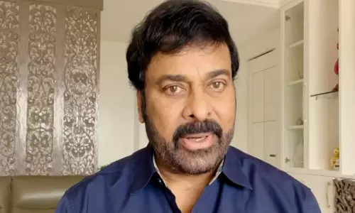 பலத்த மழை: வீட்டை விட்டு வெளியே வர வேண்டாம்-நடிகர் சிரஞ்சீவி