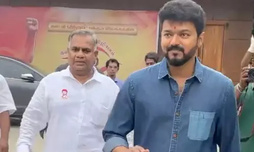 விஜய் கட்சி மாநாடு- 21 கேள்விகளை எழுப்பி புஸ்சி ஆனந்துக்கு நோட்டீஸ் அனுப்பிய போலீசார்