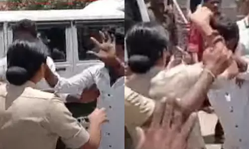 பெண் DSP முடியை பிடித்து இழுத்து தாக்கிய போராட்டக்காரர்கள்: விருதுநகரில் பரபரப்பு
