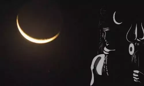 நாளை (4-9-2024) மூன்றாம் பிறை: சந்திர தரிசனம் செய்வது நல்லது