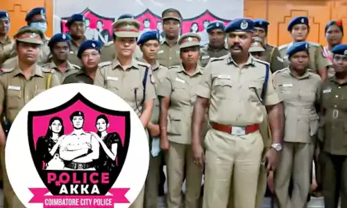 கோவையில் வரவேற்பை பெற்ற `போலீஸ் அக்கா திட்டம்: தமிழகம் முழுவதும் விரிவுபடுத்த நடவடிக்கை