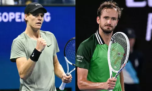 அமெரிக்க ஓபன் டென்னிஸ்: மெட்வதேவை வீழ்த்தி அரை இறுதிக்கு தகுதி பெற்ற சின்னர்