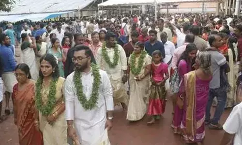 வரலாற்றில் முதல்முறையாக குருவாயூர் கோவிலில் இன்று 354 திருமணங்கள்