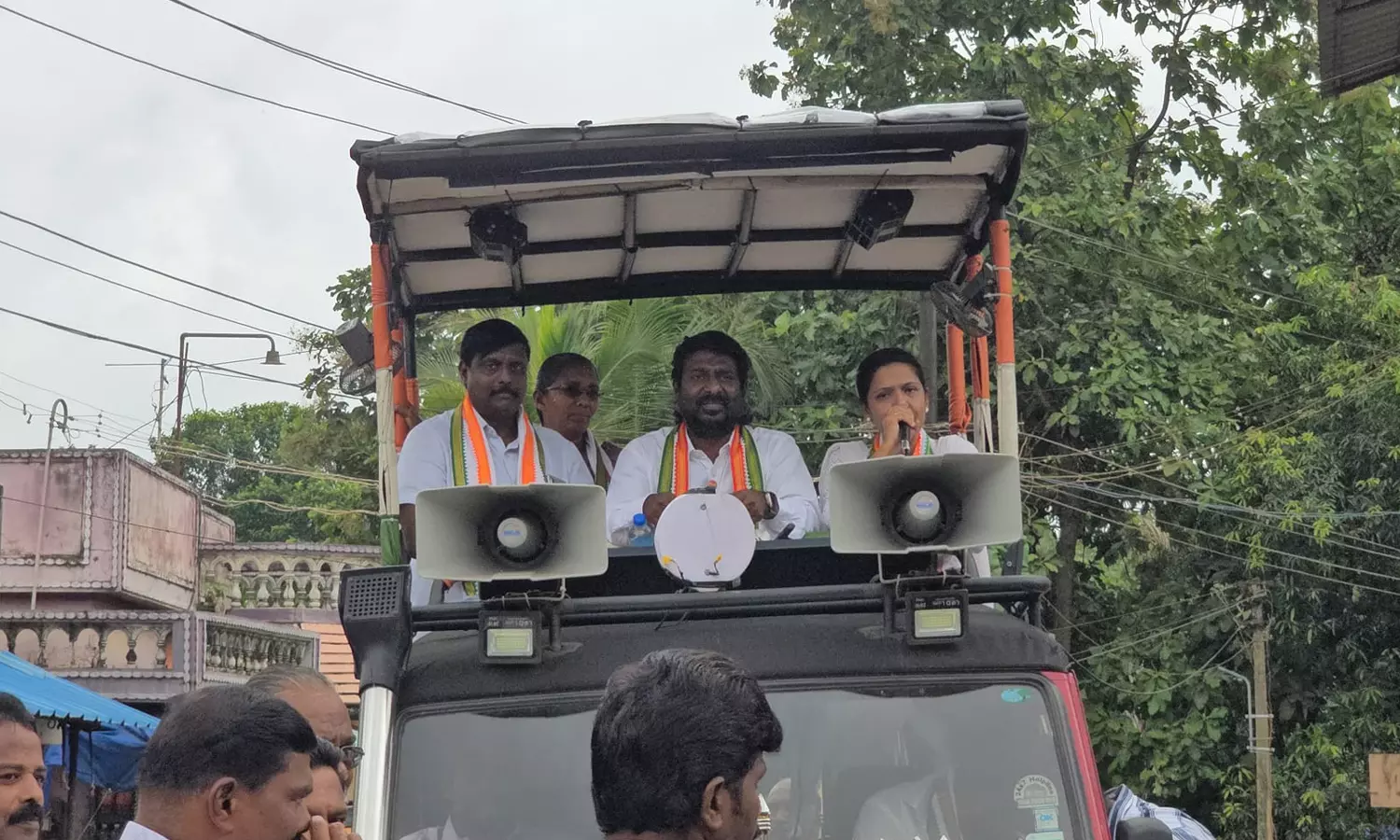 விளவங்கோடு சட்டசபை தொகுதியில் நன்றி பிரச்சார பயணம் மேற்கொண்ட விஜய் வசந்த் எம்.பி