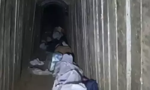 காசாவில் பிணைக்கைதிகளை அடைத்து வைத்த சுரங்கப்பாதை:  வீடியோ வெளியிட்ட இஸ்ரேல்