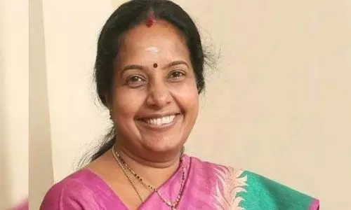 திருமாவளவன் தி.மு.க.வுக்கு ஏதோ சொல்ல வருகிறார்-வானதி சீனிவாசன்