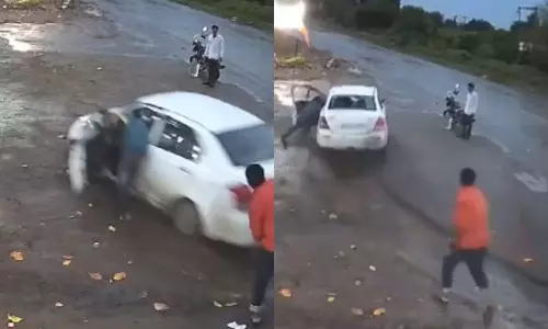 சாப்பிட்ட உணவுக்கு காசு கொடுக்காமல் ஊழியரை 1 கி.மீ. காரில் இழுத்துச் சென்ற கொடூரம் - வீடியோ