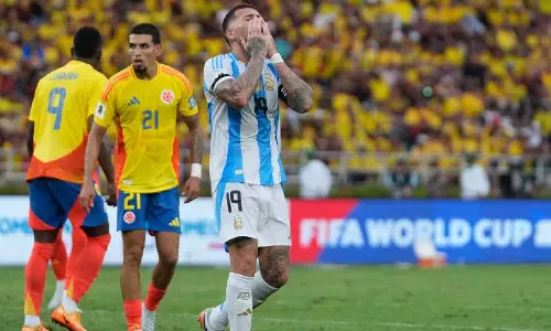 உலகக் கோப்பை கால்பந்து தகுதி சுற்று: அர்ஜென்டினா, பிரேசில் அதிர்ச்சி தோல்வி