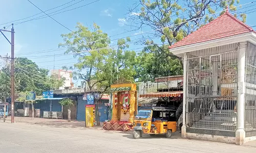வெள்ளையன் மறைவுக்கு இரங்கல்: தூத்துக்குடி மாநகரில் கடைகள் அடைப்பு