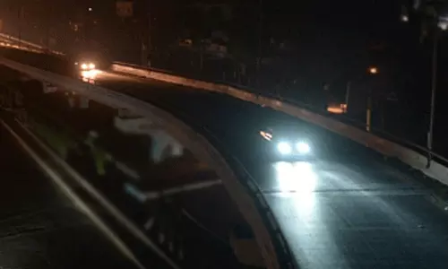 மணலி துணை மின்நிலையத்தில் திடீர் தீ விபத்து: இருளில் மூழ்கிய சென்னை