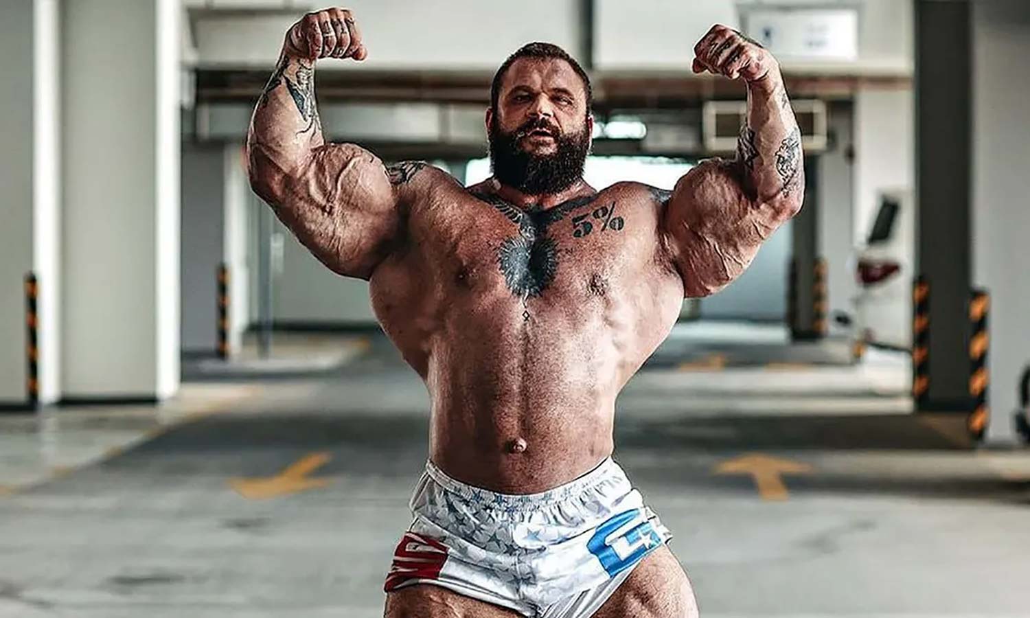 உலகின் அசுரத்தனமான உடல்வாகு கொண்ட பாடிபில்டர் 36 வயதில் மாரடைப்பால்  உயிரிழந்த சோகம்/ World's most monstrous bodybuilder' dies at 36, days after  suffering heart attack