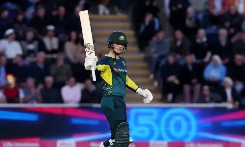 2வது டி20 போட்டியில் ஜேக் பிரேசர் அதிரடி அரைசதம்: ஆஸ்திரேலியா 193 ரன்கள் குவிப்பு