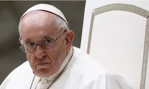 இரு தீமைகளில் குறைவானதை தேர்வு செய்யவேண்டும்: டிரம்ப், கமலா ஹாரிசை சாடிய போப்