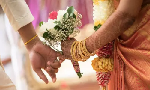 புதுமண தம்பதியா நீங்கள்...? மகிழ்ச்சியான மண வாழ்க்கைக்கு  தேவையான `8 அம்சங்கள்