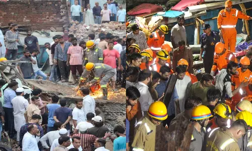 உ.பியில் குடியிருப்பு கட்டடம் இடிந்த விபத்தில் 10 பேர் பலி.. மீட்புப் பணிகள் தீவிரம் - வீடியோ