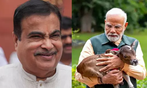 நாற்காலி ஆசையை சாமர்த்தியமாக மோடியிடம் கூறியுள்ளார் நிதின் கட்கரி - இந்தியா கூட்டணி  அட்டாக்