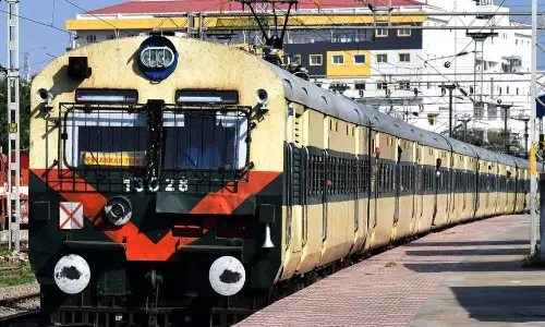 இன்று இரவு திருச்சியில் இருந்து தாம்பரத்திற்கு முன்பதிவில்லா சிறப்பு ரெயில்