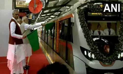 அகமதாபாத்தில் 2ம் கட்ட மெட்ரோ ரெயில் சேவையை தொடங்கி வைத்தார் பிரதமர் மோடி