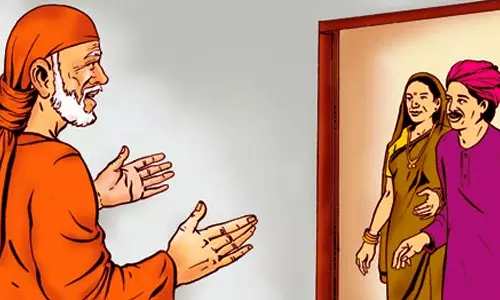 பக்தர்களுக்காக எங்கும் நிறைந்திருந்து அற்புதங்களை நிகழ்த்தும் சாய்பாபா