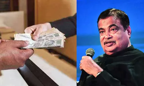 Govt officials work faster only when bribed - Nitin Gadkari