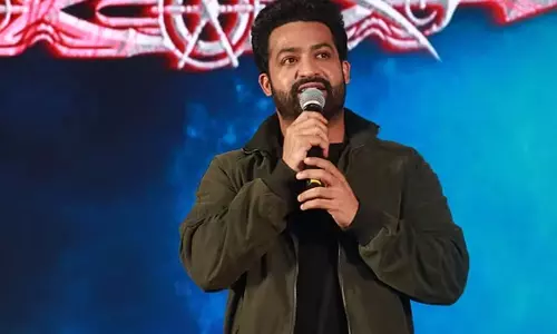 வெற்றிமாறன் இயக்கத்தில் நடிக்க ஜூனியர் NTR விருப்பம்!