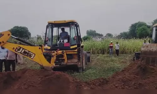 ராஜஸ்தானில் ஆழ்துளை கிணற்றில் விழுந்த குழந்தை: மீட்புப் பணிகள் தீவிரம்