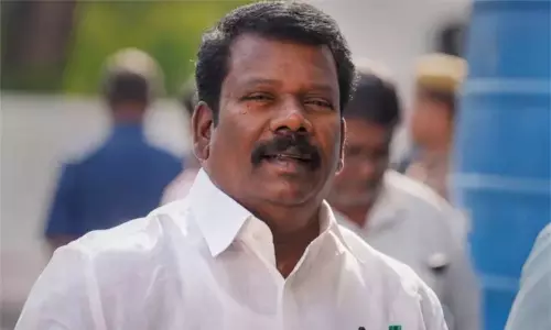 தி.மு.க. உறவை துண்டிக்குமாறு காங்கிரசில் `திடீர் போர்க்கொடி: மூத்த தலைவர்கள் அதிர்ச்சி