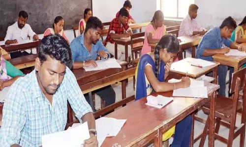 குரூப் 4 தேர்வு பணியிடங்கள் தேவைக்கேற்ப அதிகரிக்கப்படும்- தமிழக அரசு