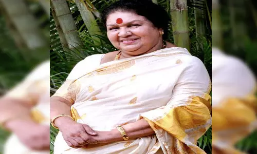 உடல்நலக்குறைவால் மலையாள நடிகை கவியூர் பொன்னம்மா மறைவு