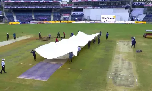 சேப்பாக்கம் டெஸ்ட்: 3-வது நாள் ஆட்டம் தொடங்கியது