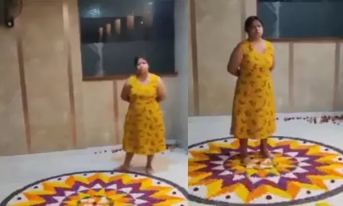 கல்நெஞ்சக்காரி.. குழந்தைகள் ஓணம் பண்டிகைக்கு  போட்ட கோலத்தை அழித்த அபார்ட்மெண்ட் பெண்மணி - வீடியோ