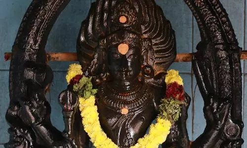 புரட்டாசி மாத தேய்பிறை அஷ்டமியும்... வழிபடும் முறையும்...