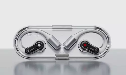 ரூ. 17,999 விலையில் புது இயர்பட்ஸ் அறிமுகம் செய்த நத்திங்