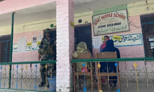 ஜம்மு காஷ்மீர் 2-ம் கட்ட தேர்தல்: ஸ்ரீநகர் மாவட்டத்தில் மிகவும் குறைவான வாக்குப்பதிவு