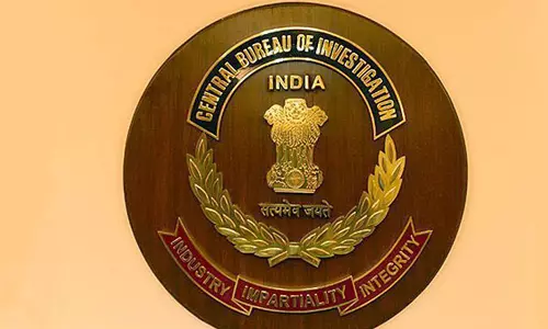 புதுச்சேரி அரசு அதிகாரி உள்பட 5 பேர் மீது சி.பி.ஐ. ஊழல் வழக்கு