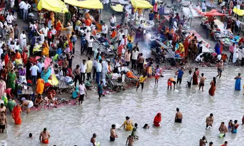 43 people lost their lives during the holy bathing festival in Bihar