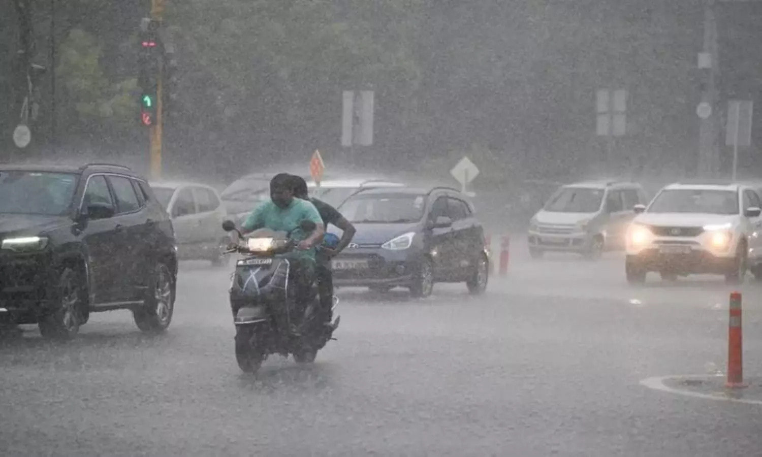 19 மாவட்டங்களில் நாளை கனமழைக்கு வாய்ப்பு/Chance of heavy rain tomorrow in 19 districts