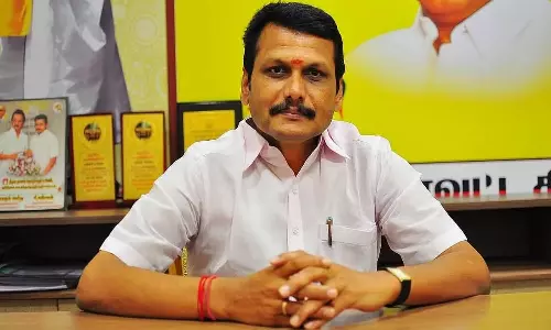 செந்தில் பாலாஜிக்கு மீண்டும் மின்சாரம்- மது விலக்கு துறை கிடைக்கும்?