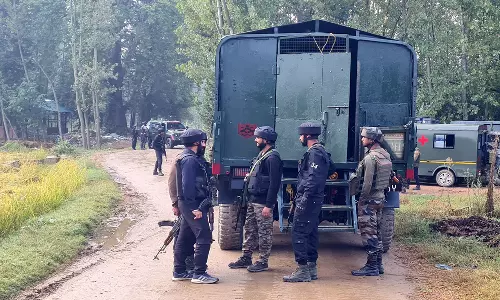ஜம்மு காஷ்மீரில் துப்பாக்கிச் சூடு- 2 பயங்கரவாதிகள் சுட்டுக் கொலை