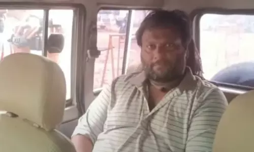 பஞ்சாமிர்தம் குறித்து சர்ச்சை.. இயக்குநர் மோகன் ஜி மன்னிப்பு கேட்க உத்தரவு