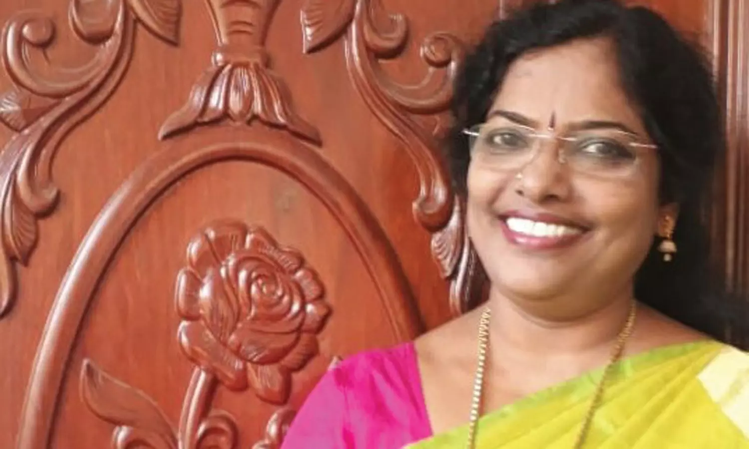 பேராசிரியர் ருக்மணி பேராசிரியர் ருக்மணி